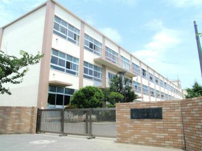 松浪中学校 【周辺環境】中学校