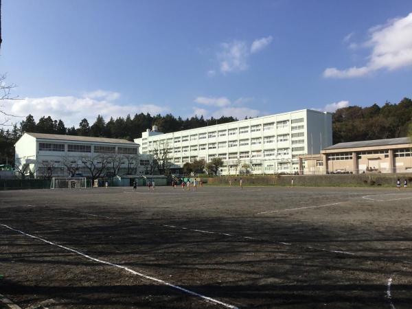 都岡中学校　1960ｍ 【周辺環境】中学校