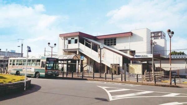 西武新宿線「新狭山」駅まで徒歩8分 【周辺環境】駅