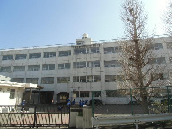 横浜市立南希望が丘中学校1462m 【周辺環境】中学校