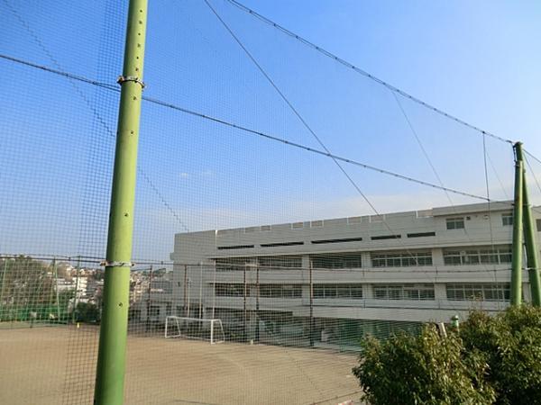 平戸中学校　1220ｍ 【周辺環境】中学校