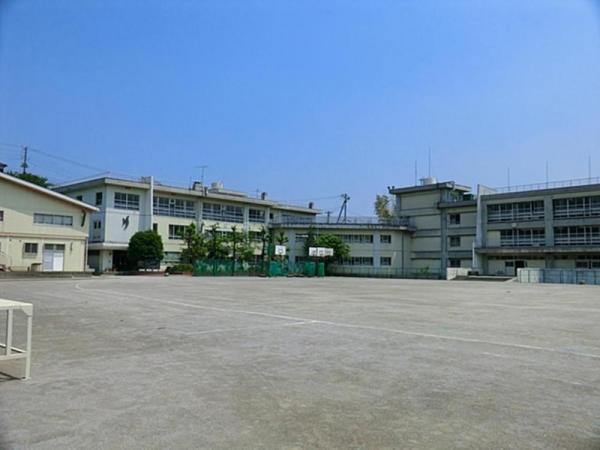 長沢中学校 1400m 【周辺環境】中学校