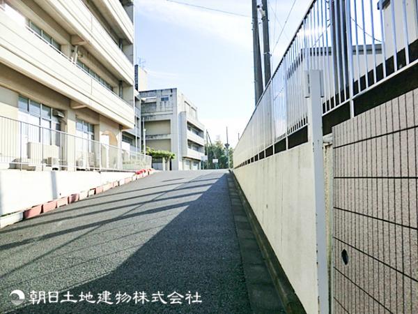 横浜市立小机小学校1530ｍ 【周辺環境】小学校