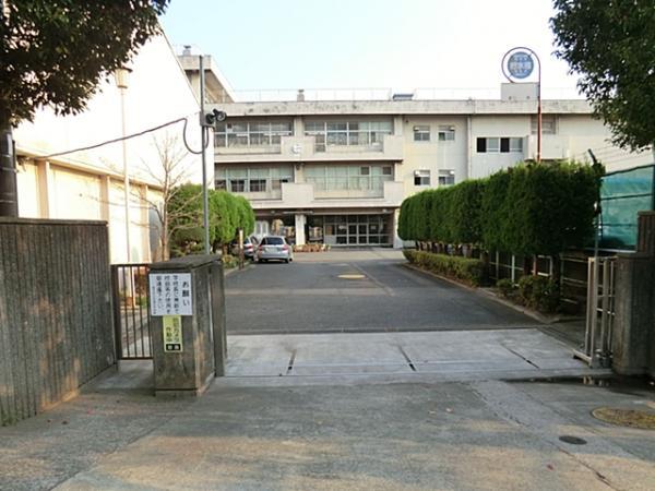 横浜市立名瀬中学校1100ｍ 【周辺環境】中学校