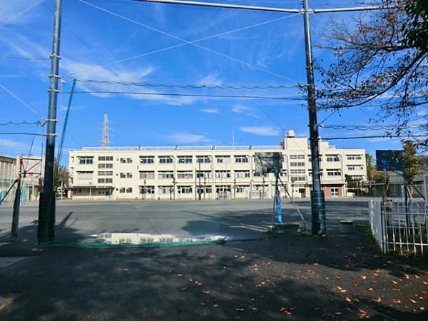 横浜市立原小学校1590ｍ 【周辺環境】小学校