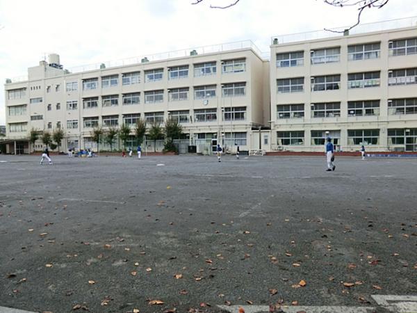 横浜市立師岡小学校 450ｍ 【周辺環境】小学校