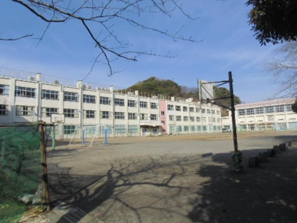 久木小学校 【周辺環境】小学校