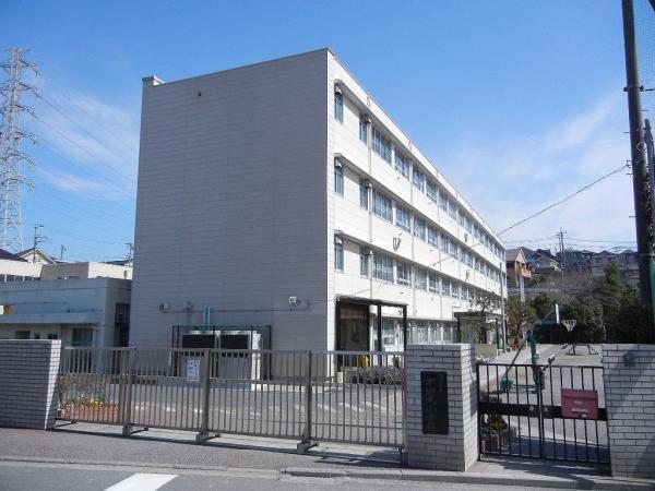 横浜市立不動丸小学校770m 【周辺環境】小学校