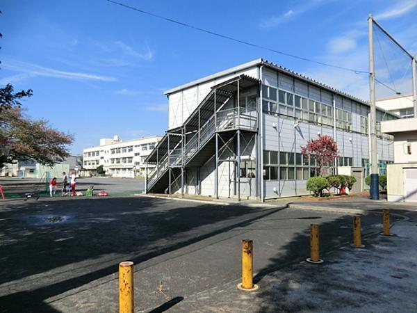 横浜市立高田小学校430ｍ 【周辺環境】小学校