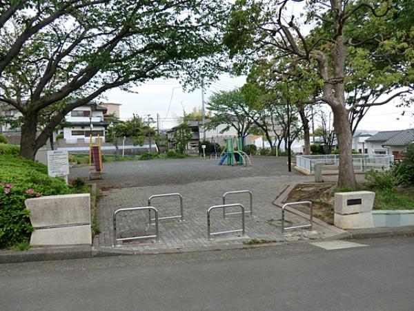 西飯島第二公園90ｍ 【周辺環境】公園