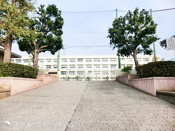 川井小学校880ｍ 【周辺環境】小学校