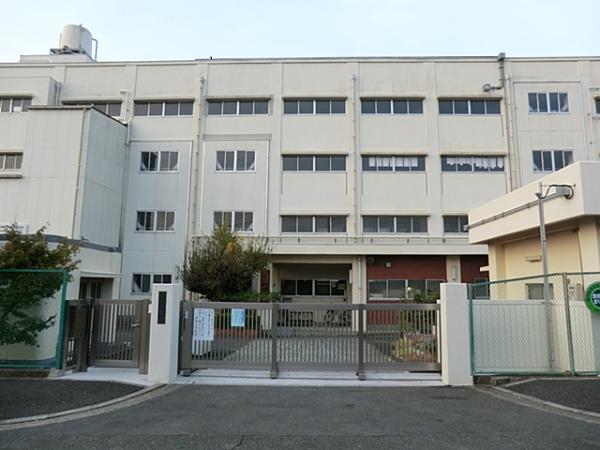横浜市立新橋小学校690ｍ 【周辺環境】小学校