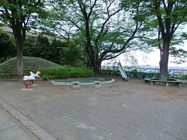 荏田第三公園680ｍ 【周辺環境】公園