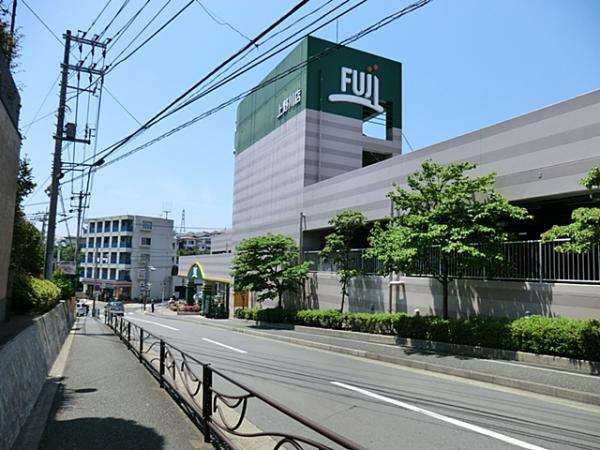 『FUJI上野川店』まで徒歩14分！(約1100m) 【周辺環境】スーパー