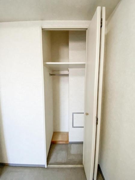 ■3LDK■橋本駅 徒歩１３分■宅配ボックス完備■静かな住環境 【内外観】収納