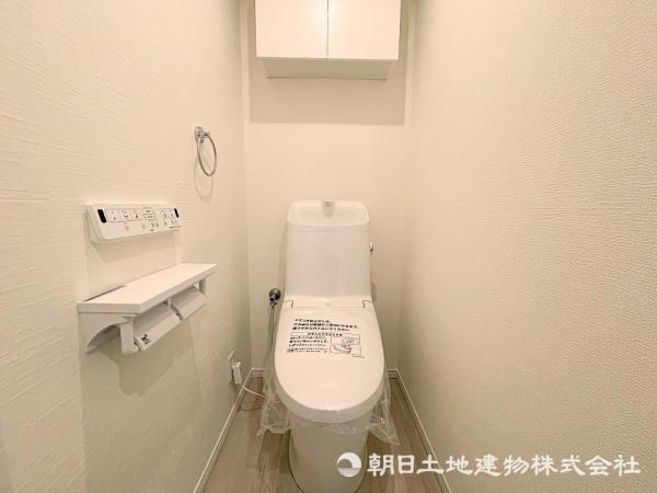 新規交換　温水シャワートイレ 【内外観】トイレ