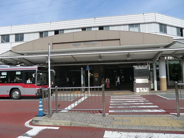 あざみ野駅　1100m 【周辺環境】駅