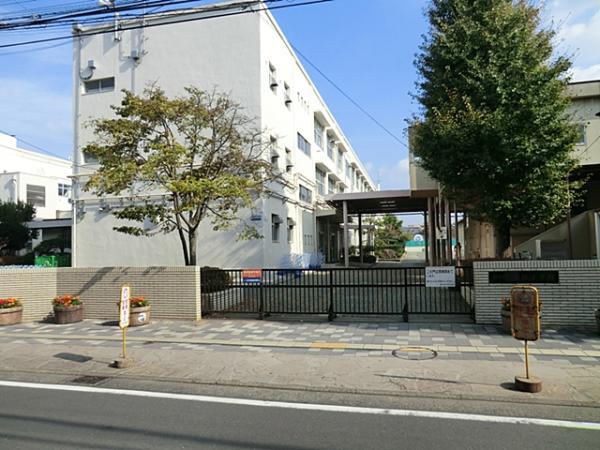 横浜市立戸塚小学校1400ｍ 【周辺環境】小学校