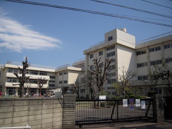 横浜市立三ツ境小学校700ｍ 【周辺環境】小学校