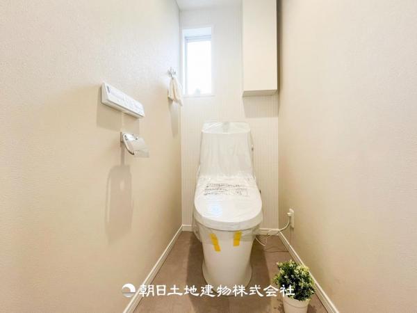 トイレはお手入れのしやすい設備を採用しました。