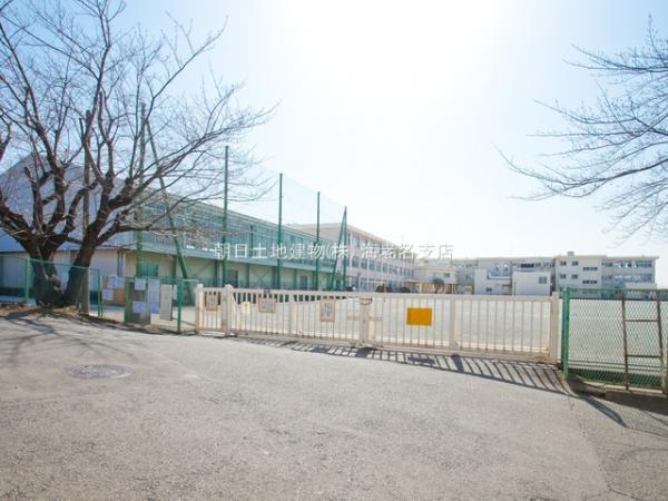【綾瀬市立天台小学校】　桜がきれいな小学校です。 【周辺環境】小学校