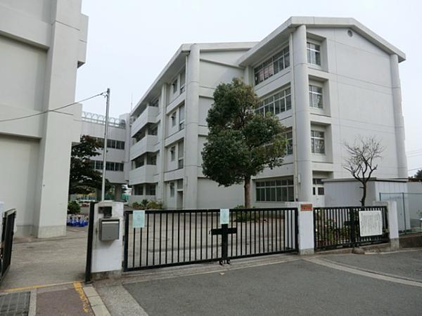 横浜市立小田小学校700ｍ 【周辺環境】小学校