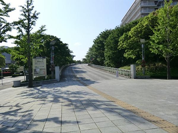 新横浜公園2780ｍ 【周辺環境】公園