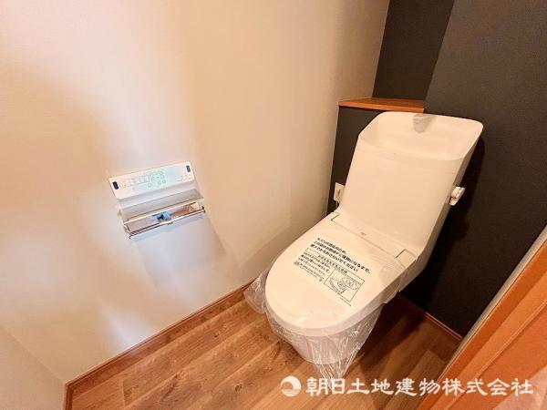 新規交換　温水シャワートイレ 【内外観】トイレ