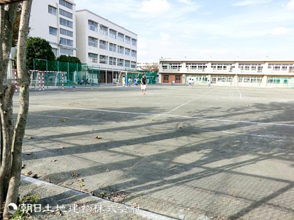 横浜市立樽町中学校2300ｍ 【周辺環境】中学校