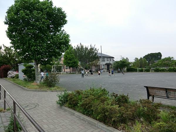 竹村町公園220ｍ 【周辺環境】公園
