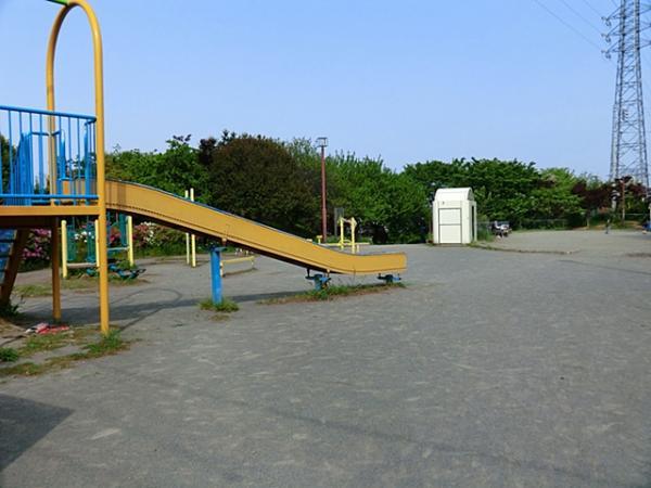 日吉公園430ｍ 【周辺環境】公園