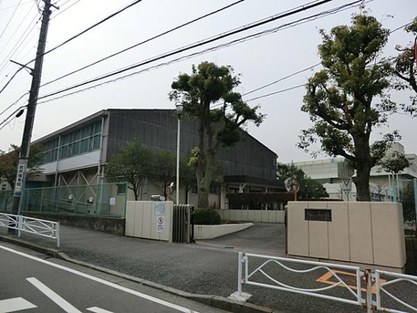 横浜市立藤の木中学校500ｍ 【周辺環境】中学校