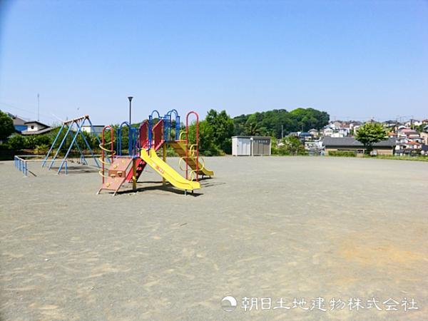 上菅田みはらし公園260ｍ 【周辺環境】公園