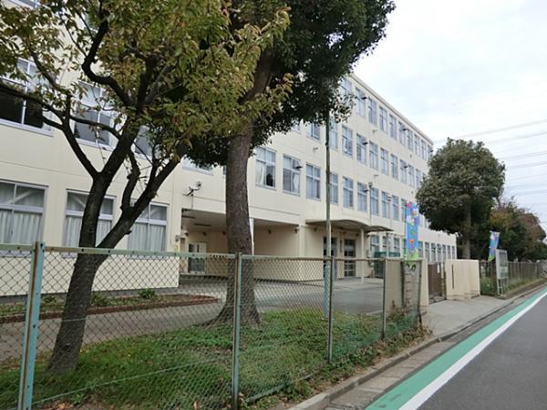 横浜市立上郷中学校300ｍ 【周辺環境】中学校
