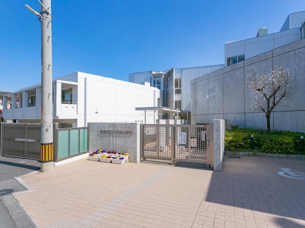 新座市立大和田小学校 835m 【周辺環境】小学校