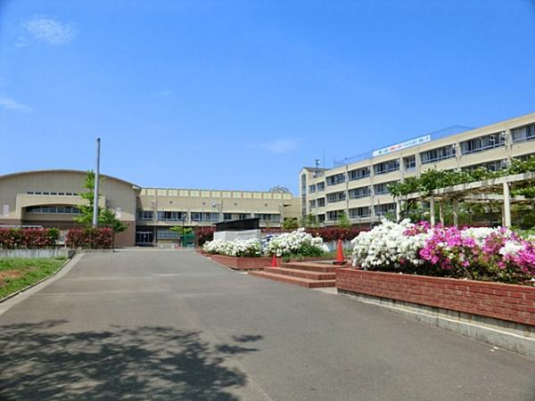 川崎市立柿生小学校まで950ｍ 【周辺環境】小学校