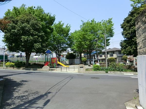 羽沢稲荷公園190ｍ 【周辺環境】公園