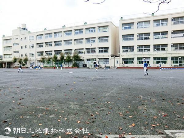 横浜市立師岡小学校1100ｍ 【周辺環境】小学校
