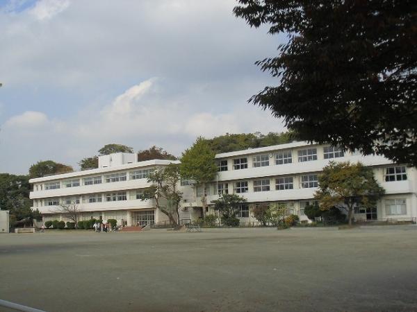 深沢小学校 【周辺環境】小学校