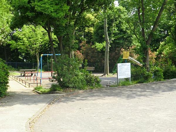 法泉公園790ｍ 【周辺環境】公園
